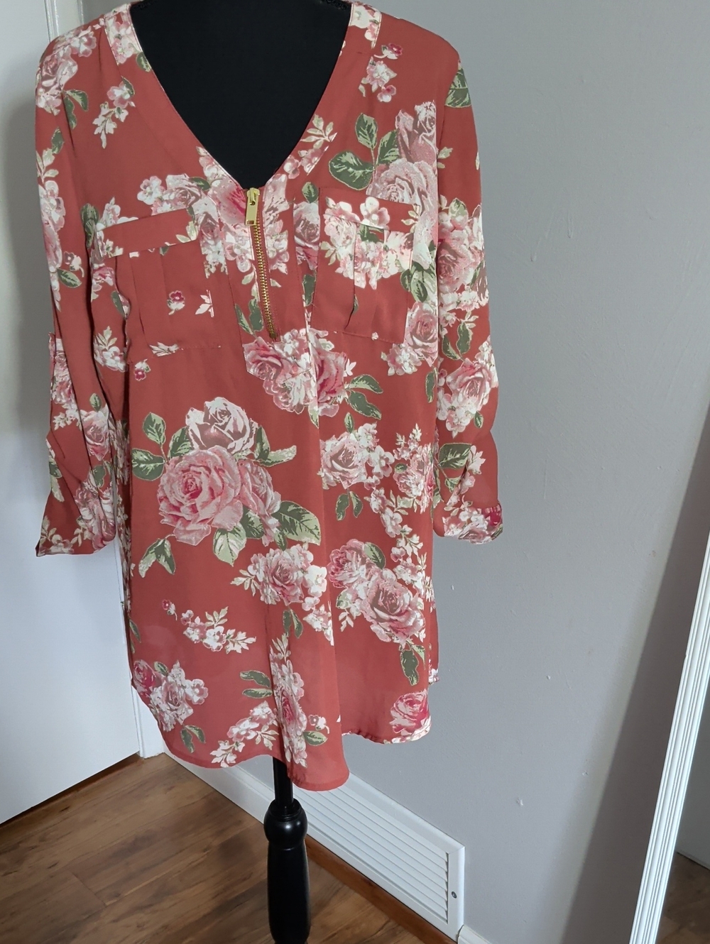 Rue21 Coral Rose Floral Zip-Front Tunic LG